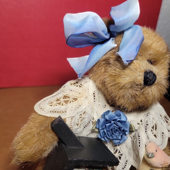 Vintage Boyds Bear With Bird And Birdcage - Picture 5 of 9